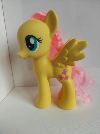 My little Pony G4 jumbo fluttershy 21 cm , 8''