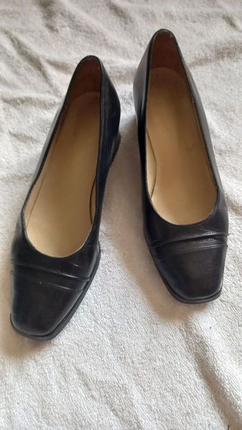 Chaussures noires Taille 35