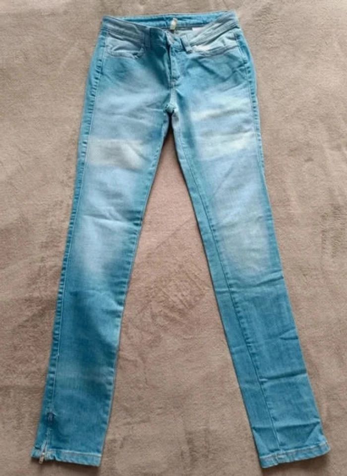 Jeans taille basse slim (taille 36)