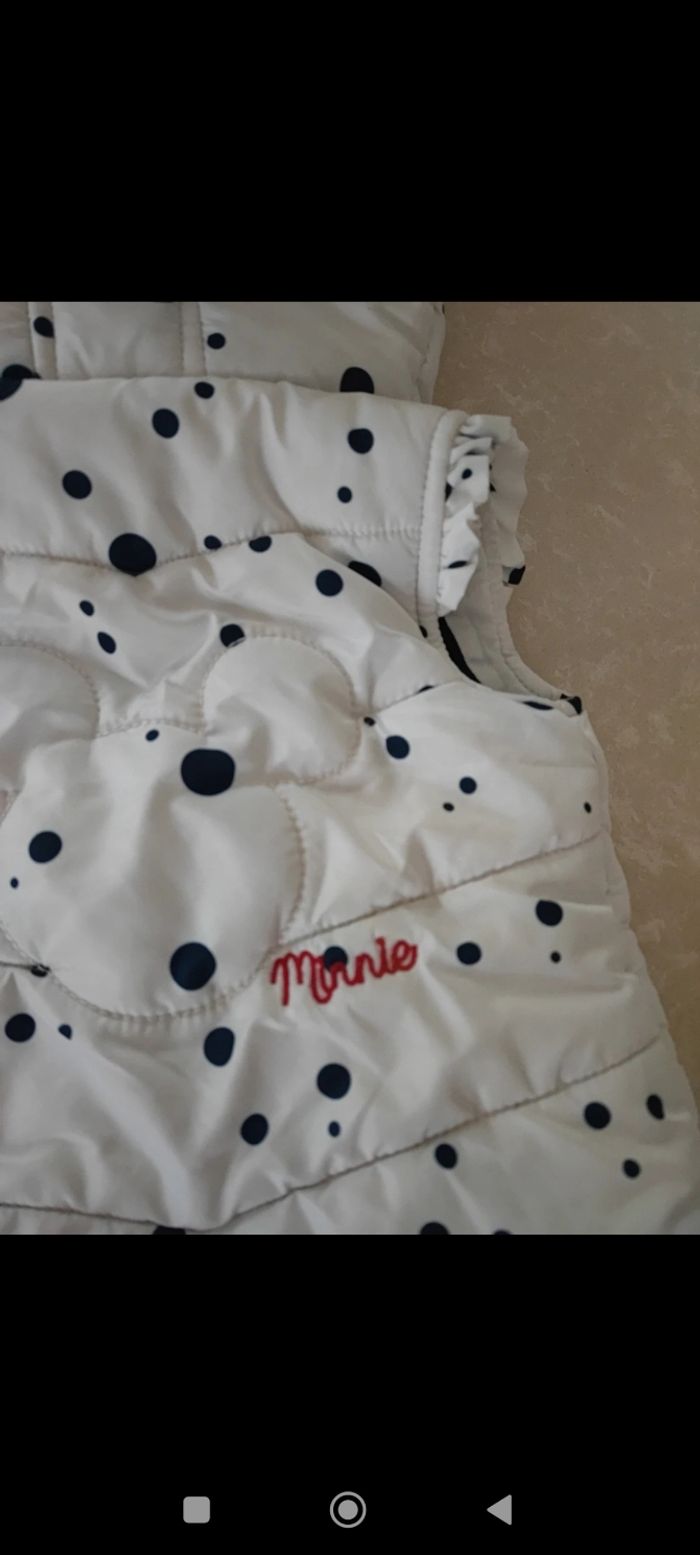 🌸doudoune sans manches 9 mois Disney - photo numéro 8