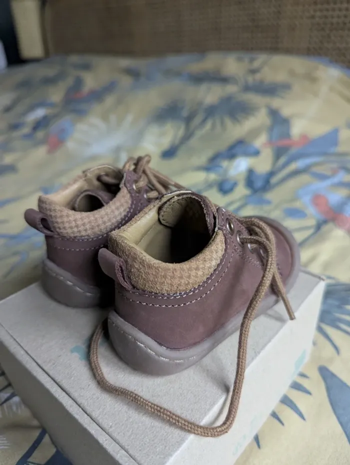 Chaussures verbaudet hiver à lacet taille 18 - photo numéro 4