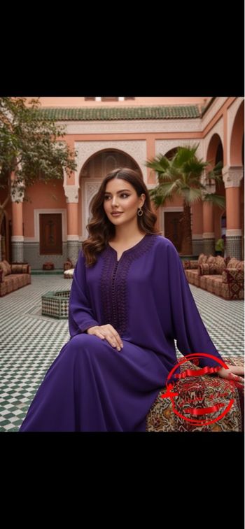 Robe orientale violette brodée – Taille XL – Neuve