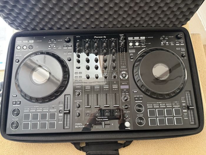Pioneer DJ DDJ-FLX10 avec pochette de rangement Pioneer - photo numéro 2