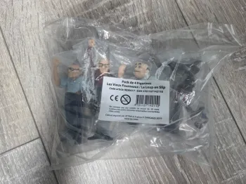 Figurines Loup en slip