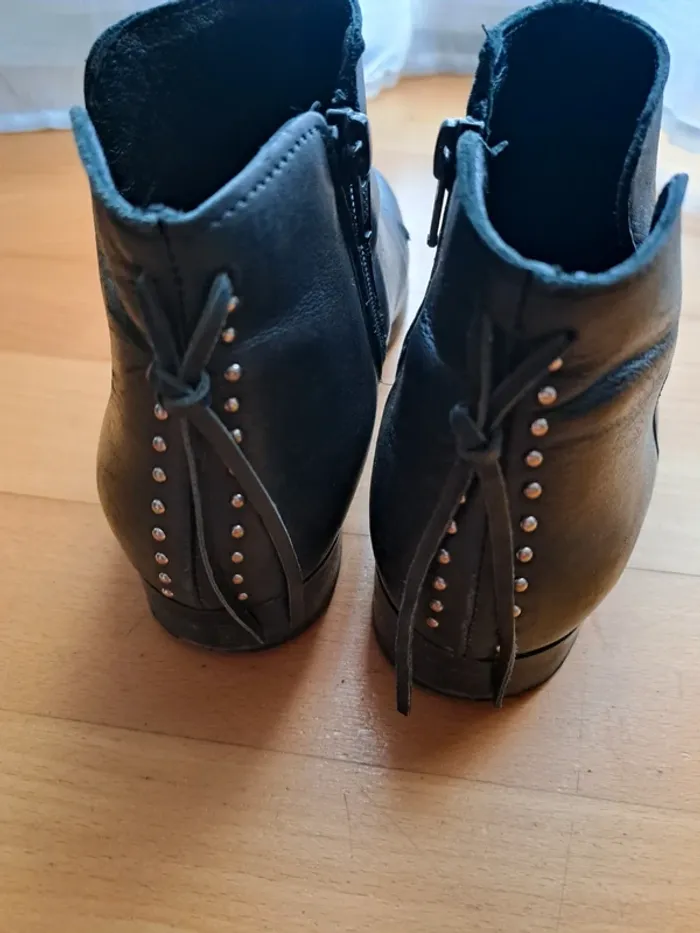 Bottines Minelli taille 35 - photo numéro 2