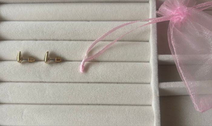 Boucles d’oreilles dorées - photo numéro 3