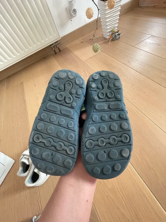 Chaussure hobibear taille 25 - photo numéro 3