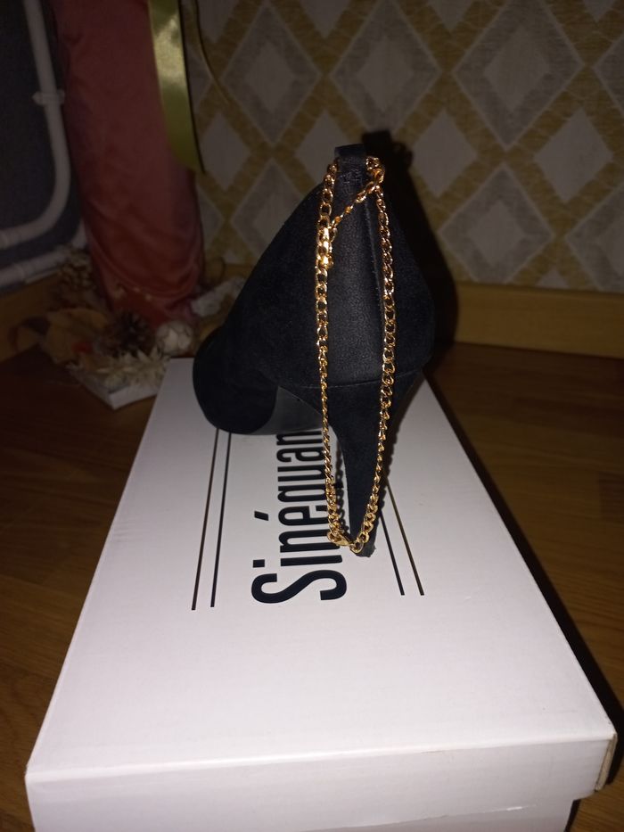 💥superbe paire escarpins p38💥 - photo numéro 2