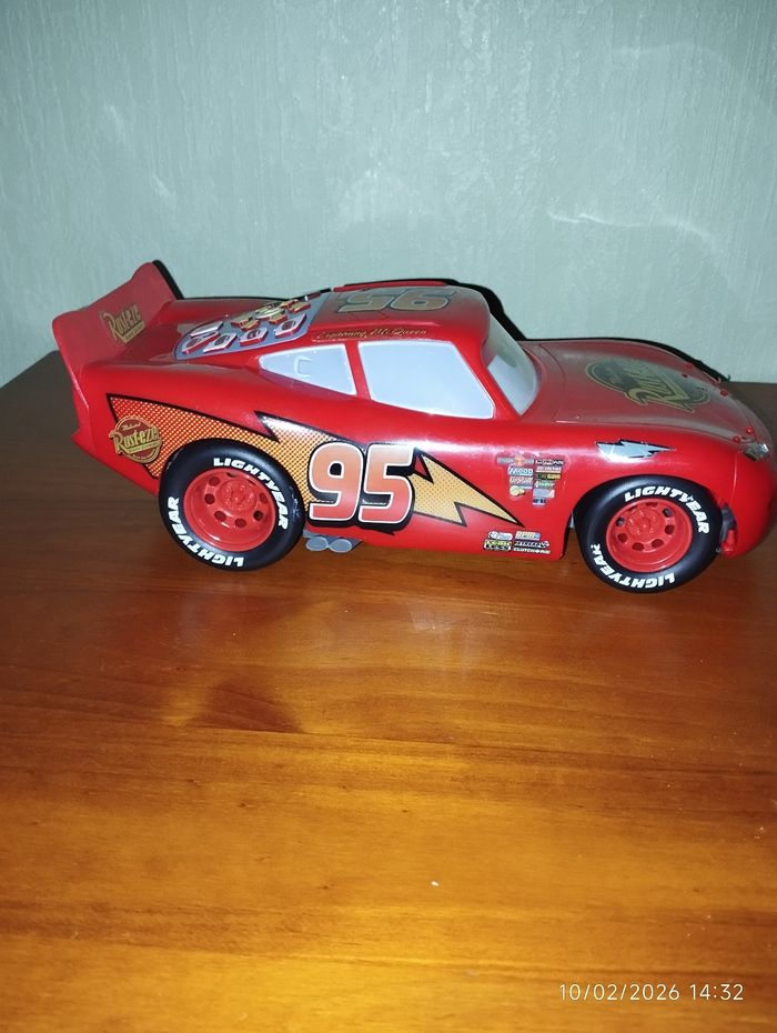 Voiture flash McQueen - photo numéro 2