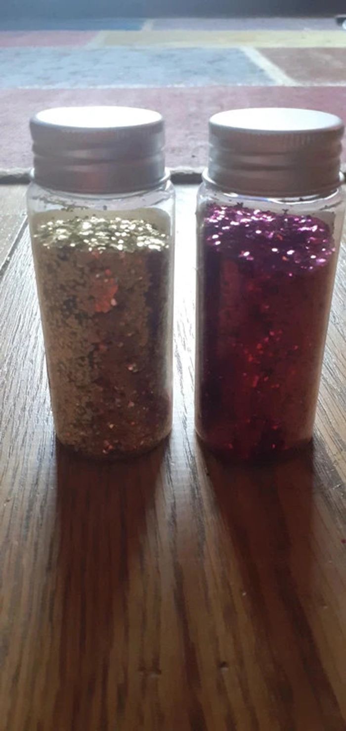 2 flacons paillettes rose et doré environ 44g - photo numéro 3