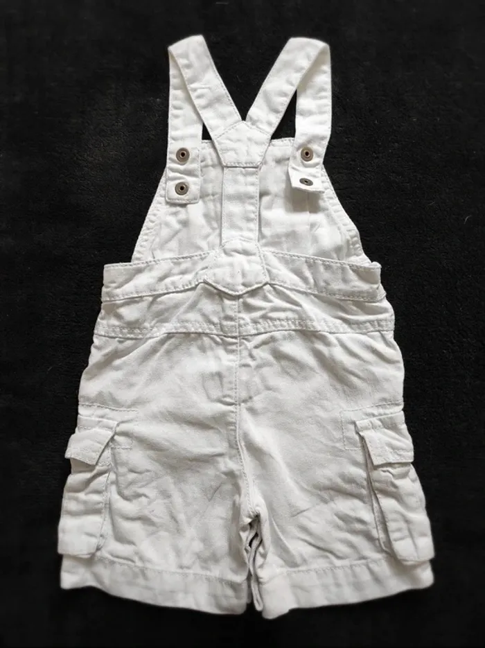 Salopette short blanche 12 mois - photo numéro 2