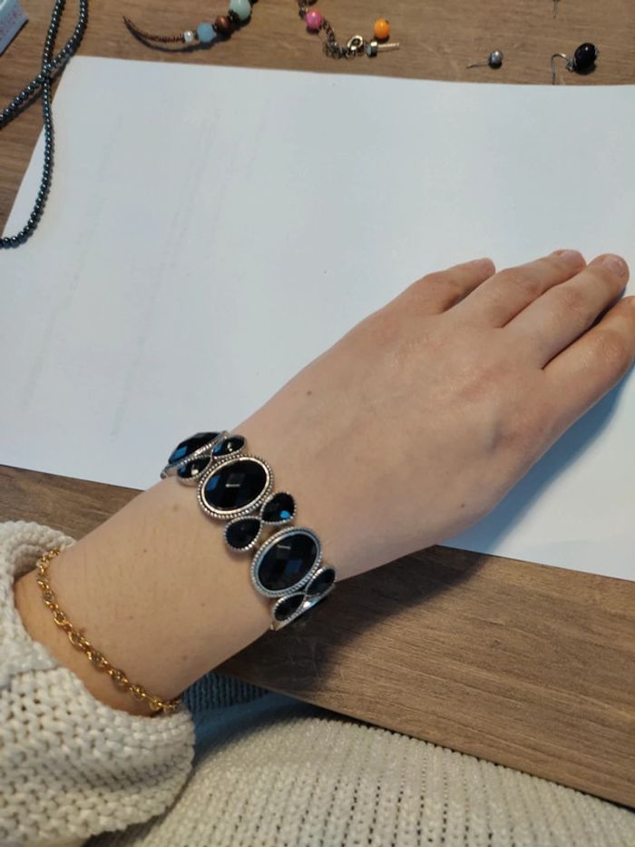 Bracelet noir