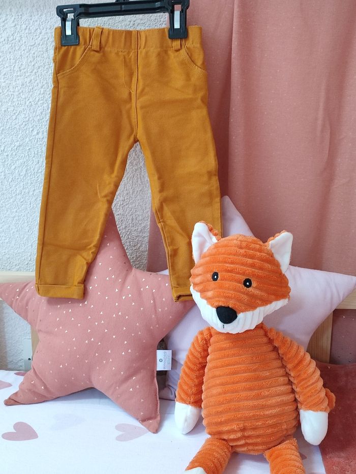Pantalon Jegging Moutarde Mixte - 24 mois - Très bon état - Kiabi