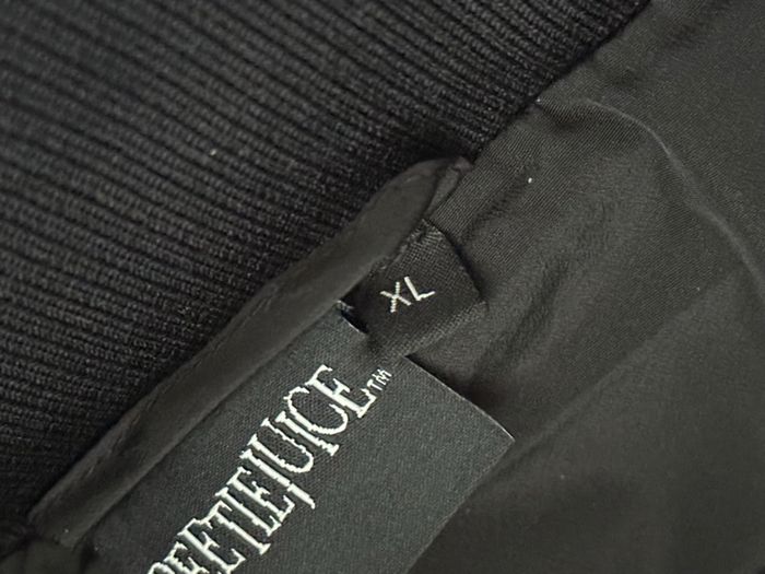 Manteau à capuche beetlejuice - photo numéro 10