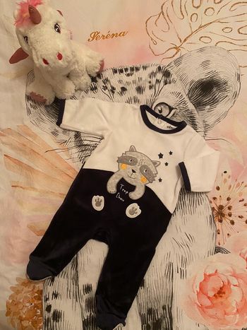 Pyjama velours neuf, taille 3 mois, marque Gémo.