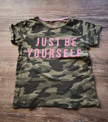 Tee-shirt army