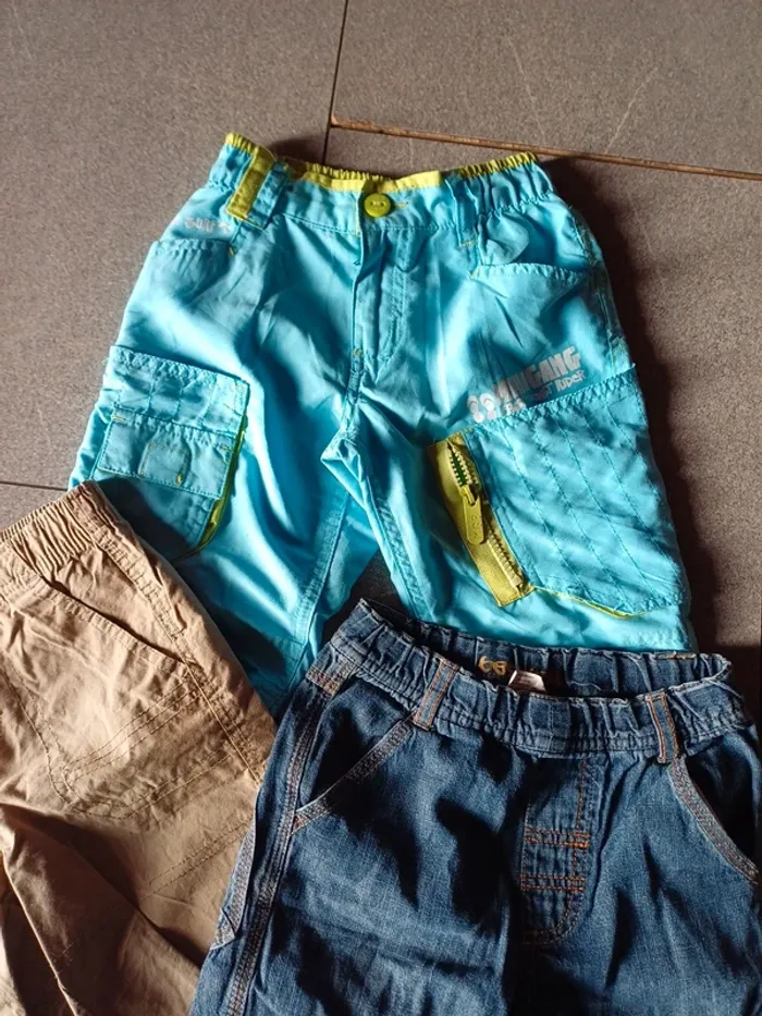 Lot 3 shorts 4 ans taille elastique - photo numéro 4