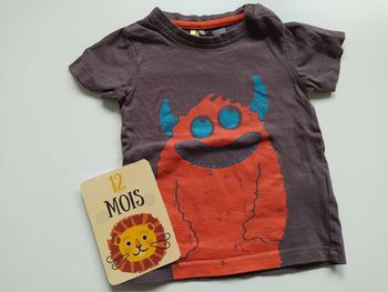 Tee-shirt taille 12 mois