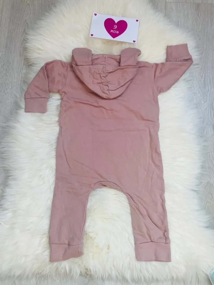 9 mois - combinaison / Surpyjama - photo numéro 4