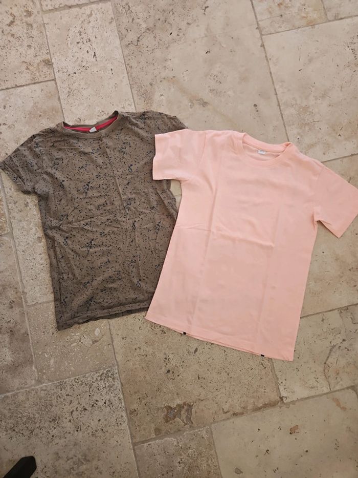Lot de 2 t-shirts manches courtes garçon T 11 / 12 ans