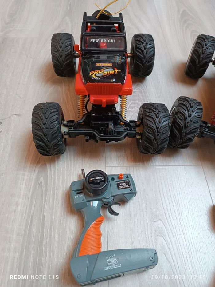 4*4 télécommandée - photo numéro 2