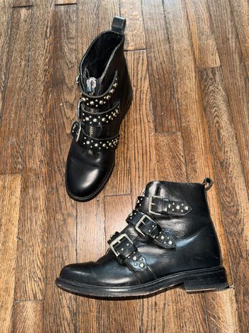 Boots en cuir maje Taille 36 Valeur 375 euros