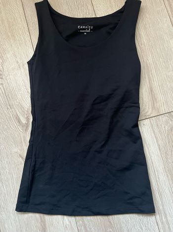 Top noir camaïeu