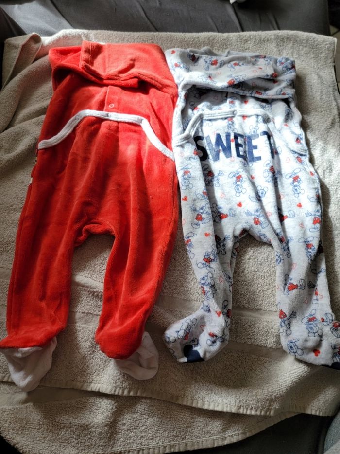 Lot de 6 pyjamas velours 6 mois garçon - photo numéro 8
