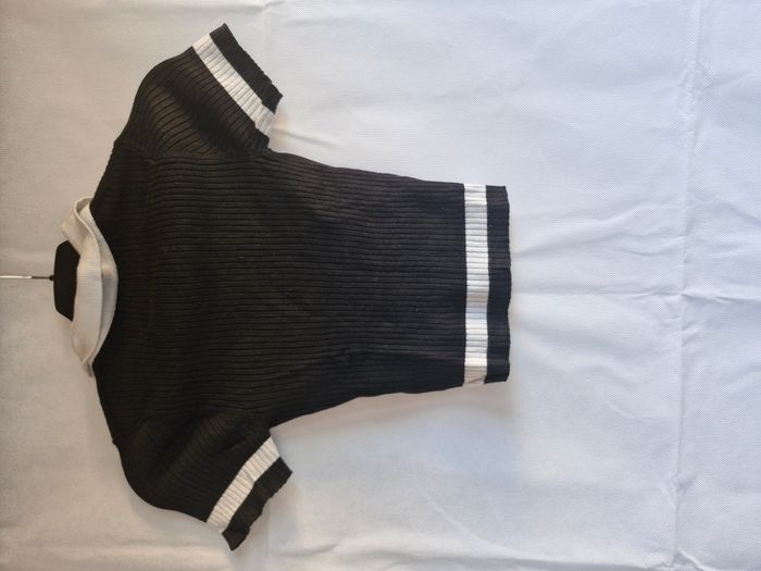 T-shirts manches courtes XS Jennyfer Noir avec détails blancs - photo numéro 2