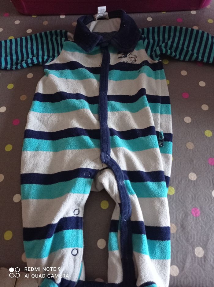 Pyjama en bon état