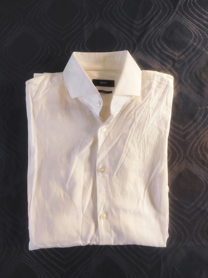 Chemise blanche Hugo boss slim fit 39 15/2 - photo numéro 2
