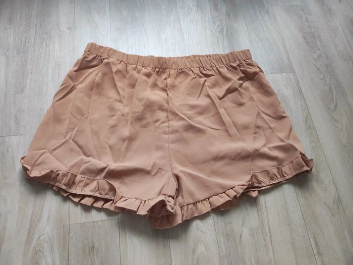 Short femme 50