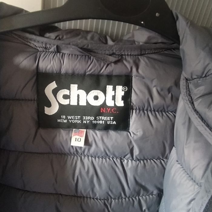 Doudoune Schott taille 8ans tbe - photo numéro 7