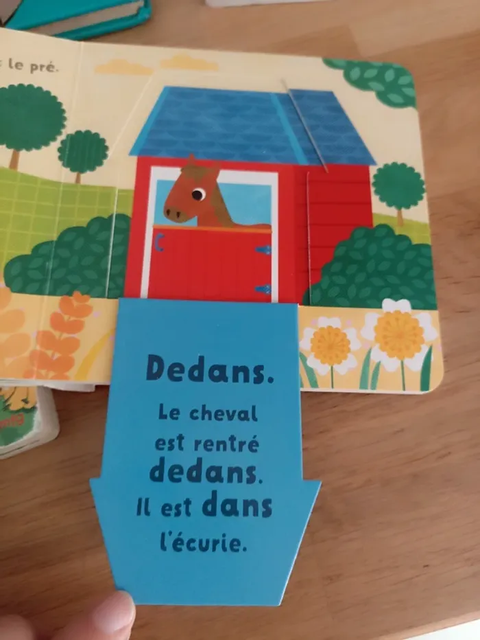 Lot de livres pour bébé. - photo numéro 2