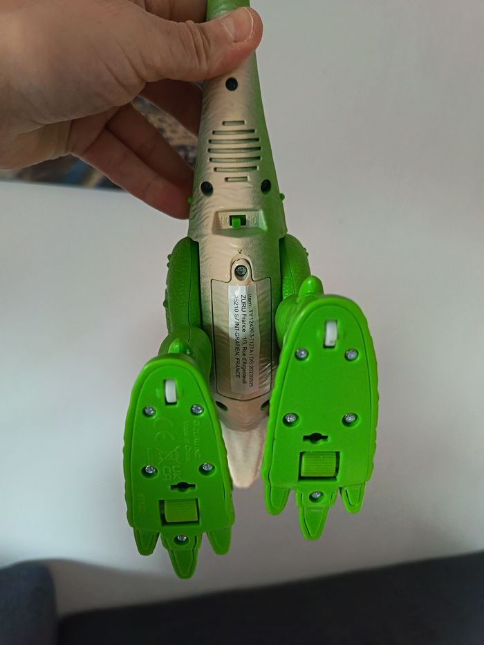 Dinosaure jouet - photo numéro 2