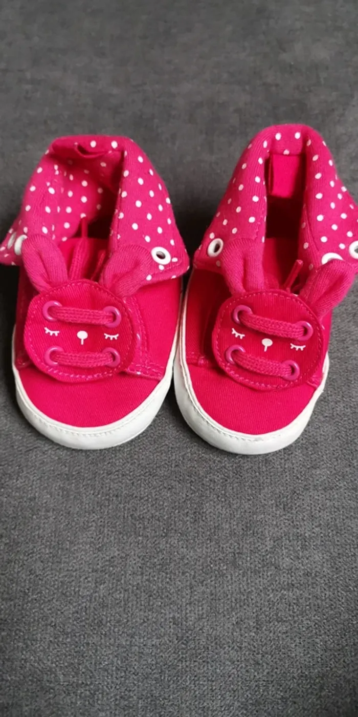 Chaussures souple taille 6/9mois