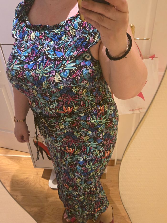 Robe mi-longue motif tropical T.44/45 Gémo - photo numéro 8