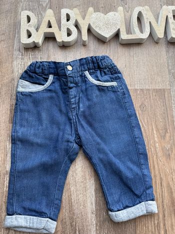 - Jean Kiabi   - 6 mois  - Très bon état