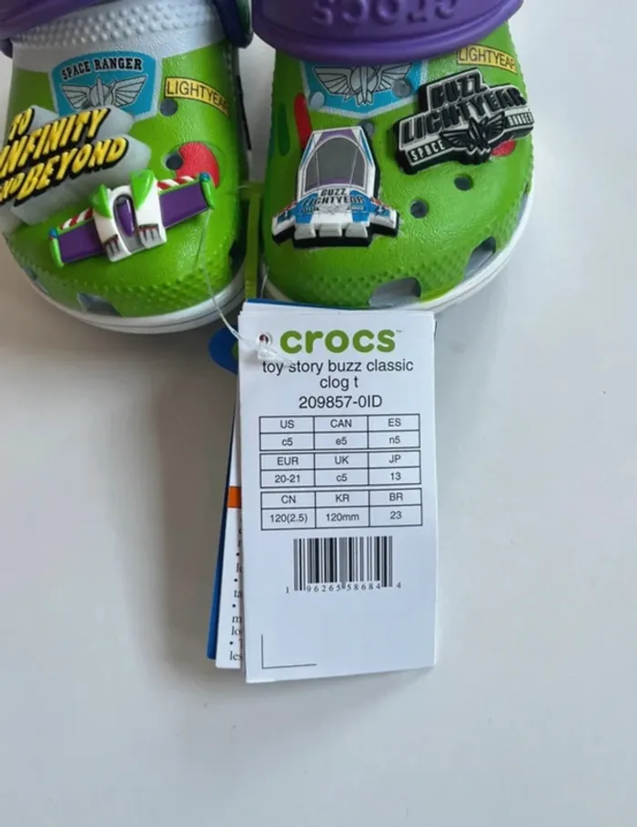 Crocs Toy Story Buzz Classic Clog Taille 20-21 - photo numéro 2