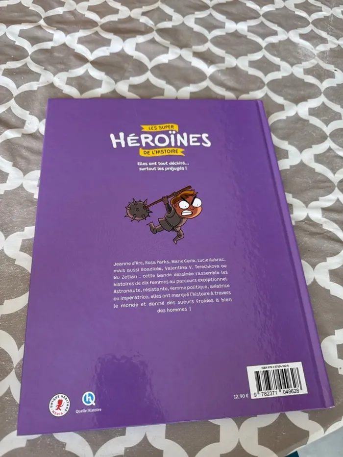 BD les super héroïnes de l’histoire - photo numéro 2