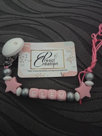 Attache tétine silicone étoile 