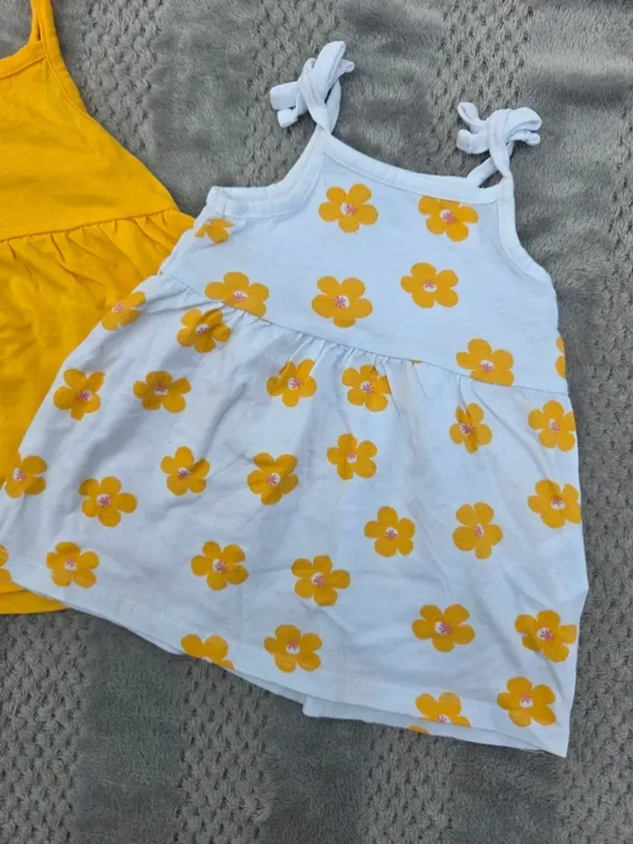 Lot de robes - photo numéro 4