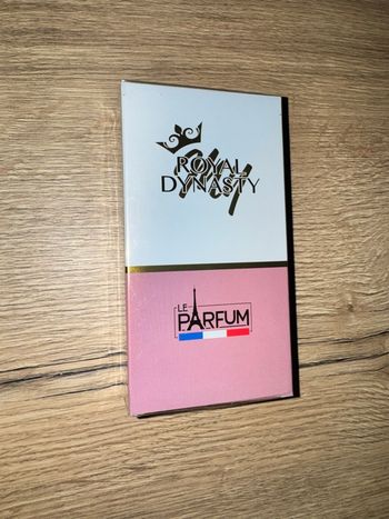 Parfum Royal Dinasty