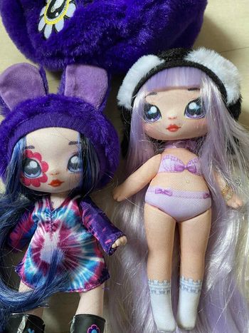 2 poupées  Naf Naf surprise