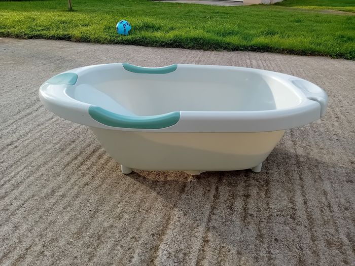 Baignoire aubert ( bien lire l'annonce)