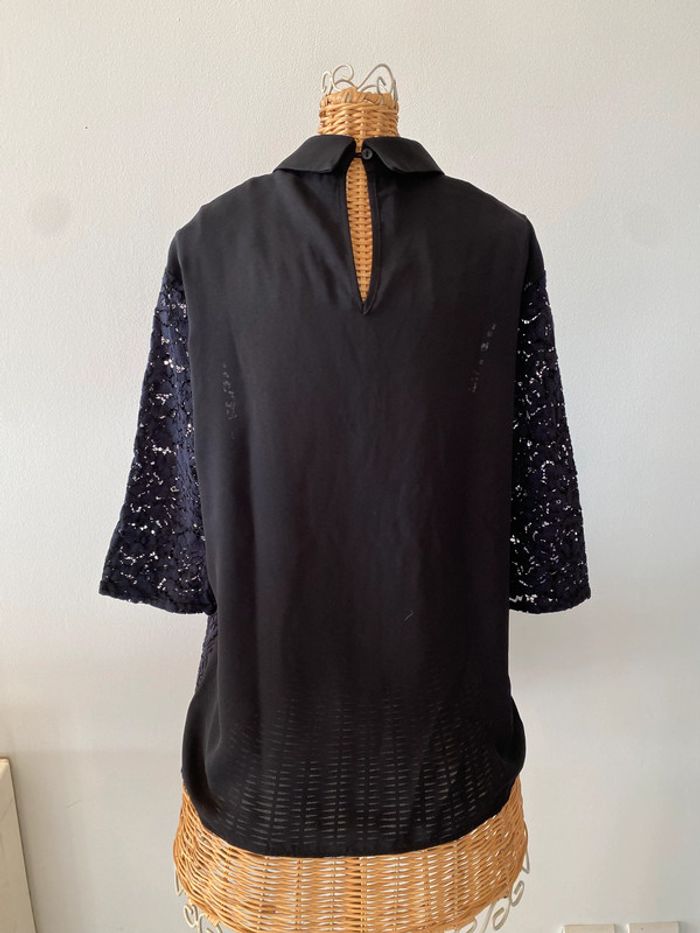 Blouse tee shirt style chemise Camaïeu à dentelle noir et marine taille 38 - photo numéro 6