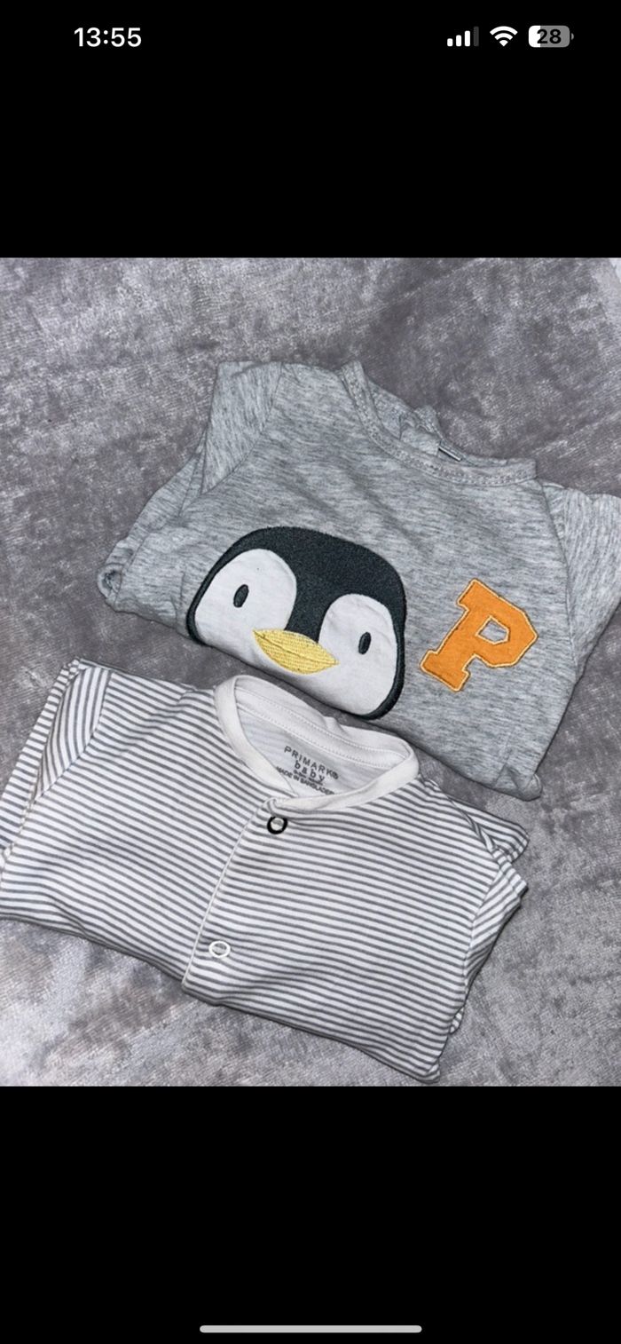 2 pyjamas