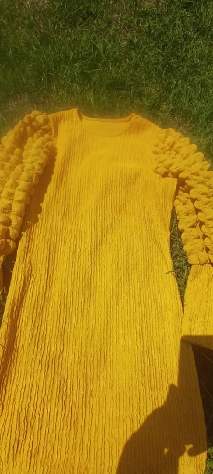 Robe jaune moutardes shein 10 ans - photo numéro 2