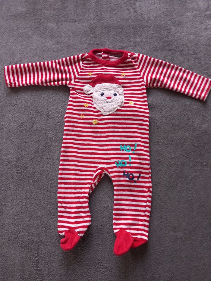 Lot de 4 pyjamas 6 mois - photo numéro 2