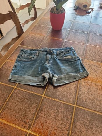 Short jean